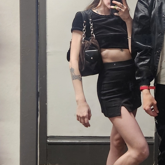 Meet your Posher, Jaya - Picture 1 of 6